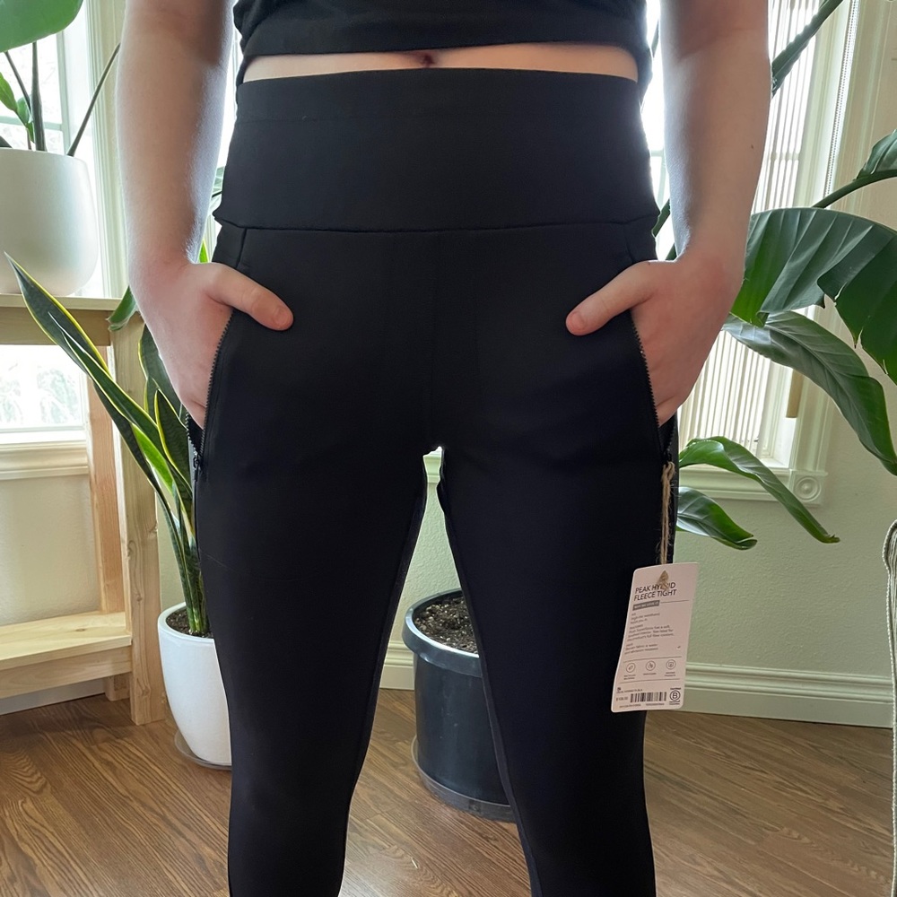 Athleta Peak Hybrid Fleece Tight - Black Size S